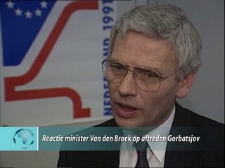 Reactie minister Van den Broek op aftreden Gorbatsjov - 1991