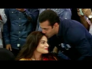 Salman Khan Shows His Brotherly Love For Alvira - Watch Video