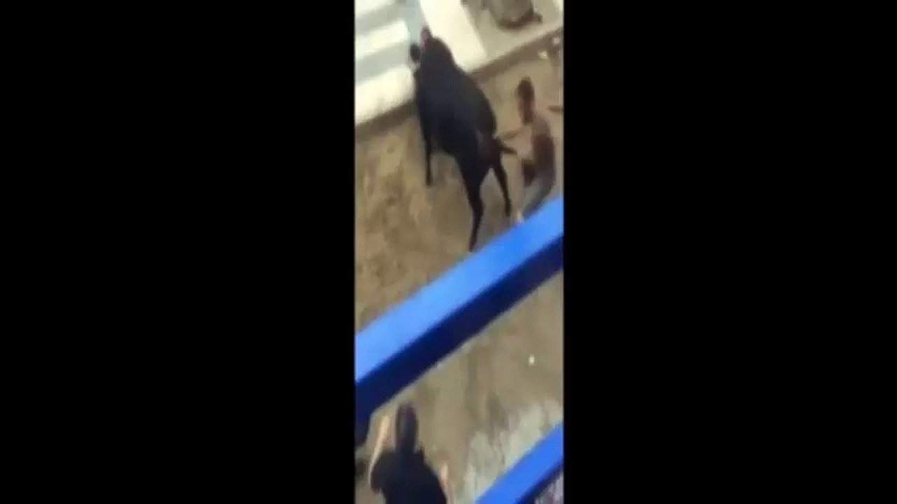 cet homme est decedè dans un lachet de taureau