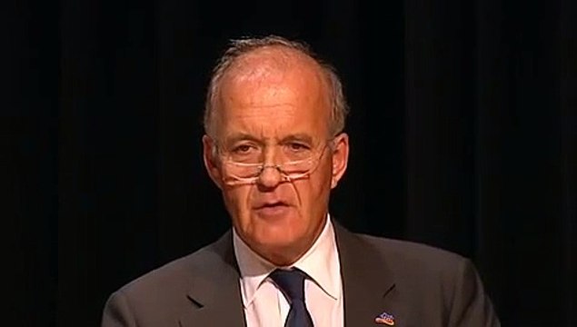 Wirtschaft trifft Soziales - zum Thema Bedingungsloses Grundeinkommen (Götz Werner und Paul Mackay)