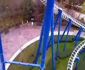 Blu Tornado Gardaland a bordo della giostra