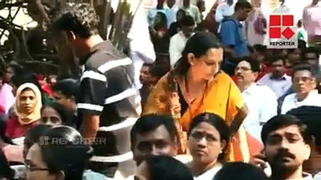 Megastar Mammootty's Love Letter / Autograph found in Maharajas College...!