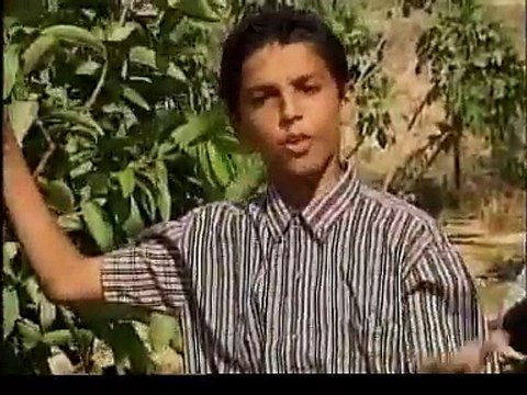 محمد عساف _ أول أغنية عمره 11 سنه _ مع جمال النجار شدي حيلك يابلد