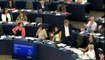 Echange électrique entre l'eurodéputé Guy Verhofstadt et Alexis Tsipras au Parlement européen