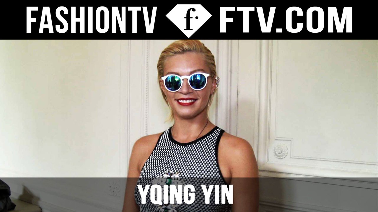 Yiqing Yin Front Row| Paris Haute Couture Fall/Winter 2015/16 | FashionTV