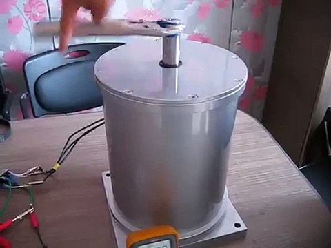 Low rpm generator(70rpm/2kw)