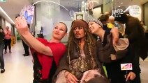 Captain Jack Sparrow ( Johnny Depp ) visits children's hospital and sparks emotional responses