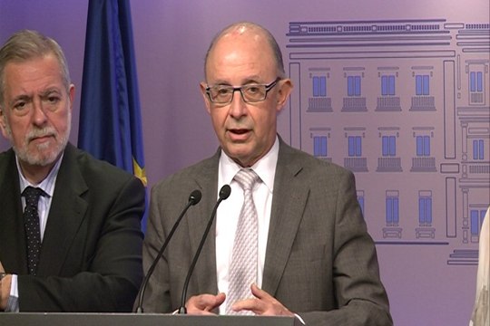 Montoro: Seguiremos aplicando las leyes en vigor