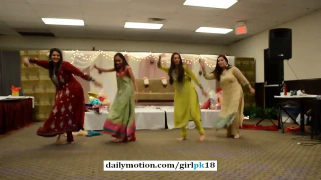 Desi Hot Girls Pakistani Wedding Dance Islamabad on Bollywood song '' Kasam se Koyla Ho gae Hai'' HD