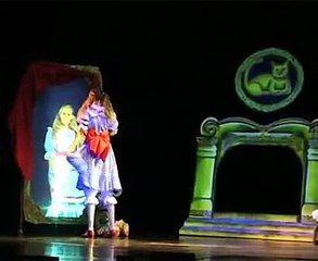 Alicia en País de las Maravillas(Teatro Negro de Praga).Feb 2012,TN
