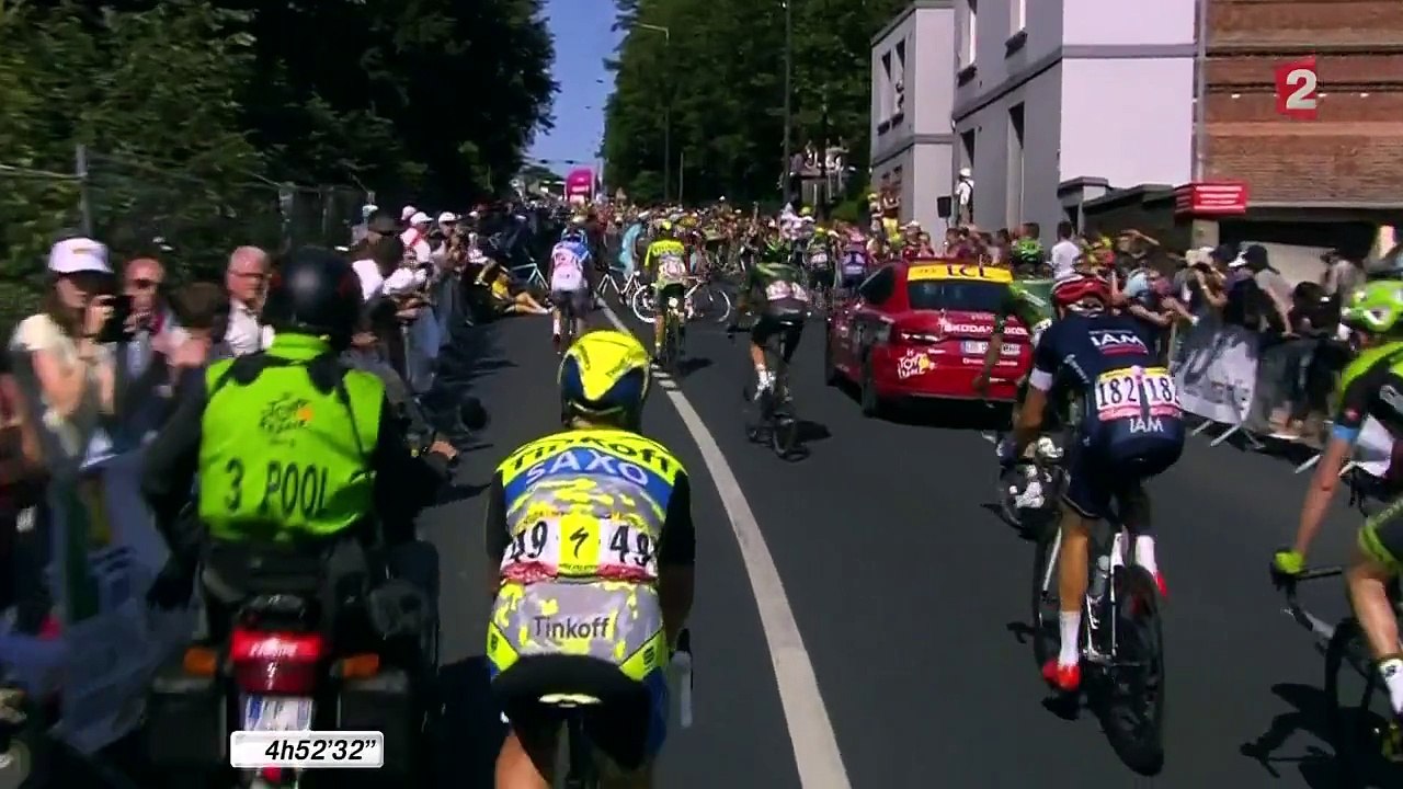 Tour de France : le Tchèque Zdenek Stybar l'emporte au Havre après une chute du maillot jaune