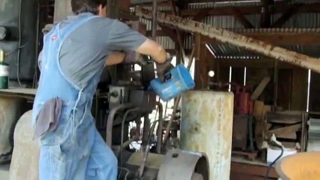 Starting diesel old diesel engine