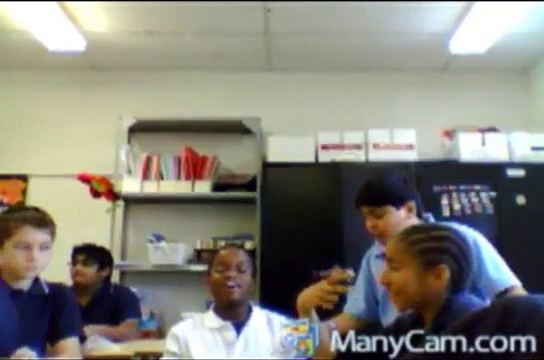 Holly Dolly - Video cover