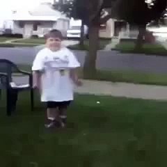 Vine 211 White chubby kid #Turnup #Music #Worldstarhiphop #lol #funny #vinyet by W S M V ★