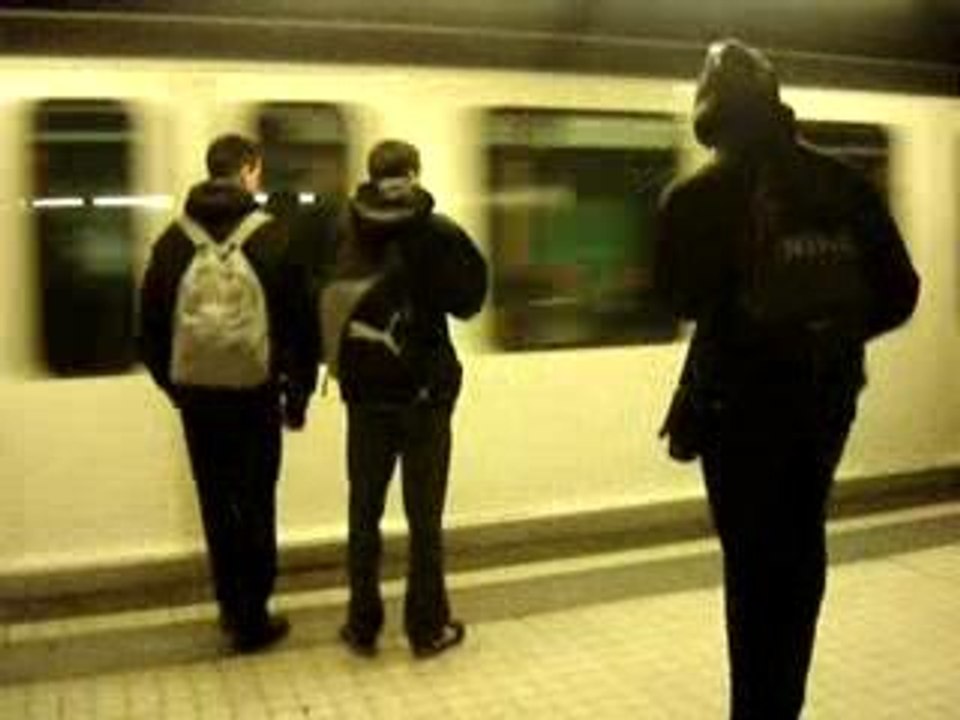 SAV flop metro