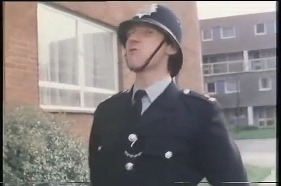 P.C. Michael Palin on THE INNES BOOK OF RECORDS 1981