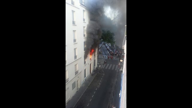 Incendie rue leroy à Clichy (92) - Jeudi 9 juillet 2015