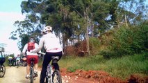 Mtb. pedal com 28 amigos nas trilhas de Caçapava Velha, Moutain bike, Taubaté, SP, Brasil, 9 de julho de 2015, (31)