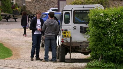 Aaron and Robert (Emmerdale) - [8th July 2015] in HD