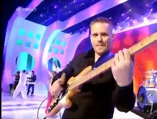 Leslie & Amine - Sobri @ NRJ Music Awards 2005