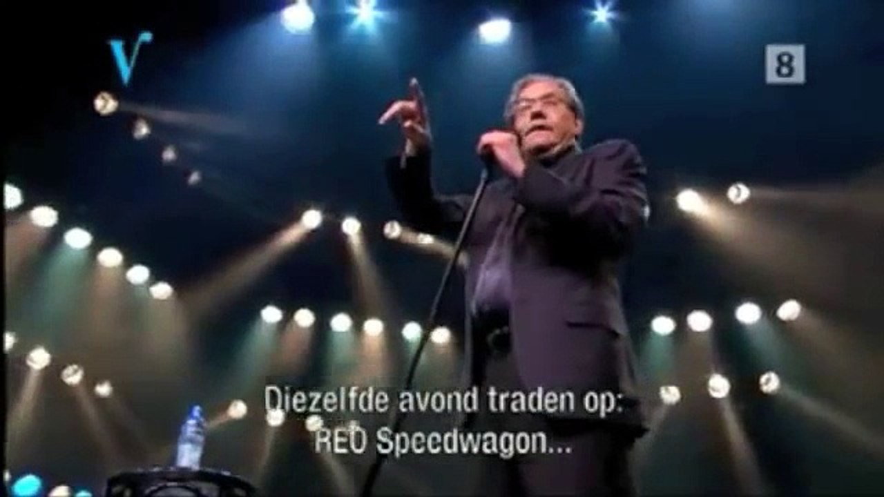 Lewis Black on Vince Gill