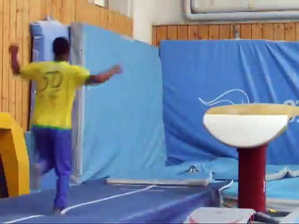 Yamakasi  David Belle LPC Officielle Hlm Crew Parkour by 1001 LEGENDES