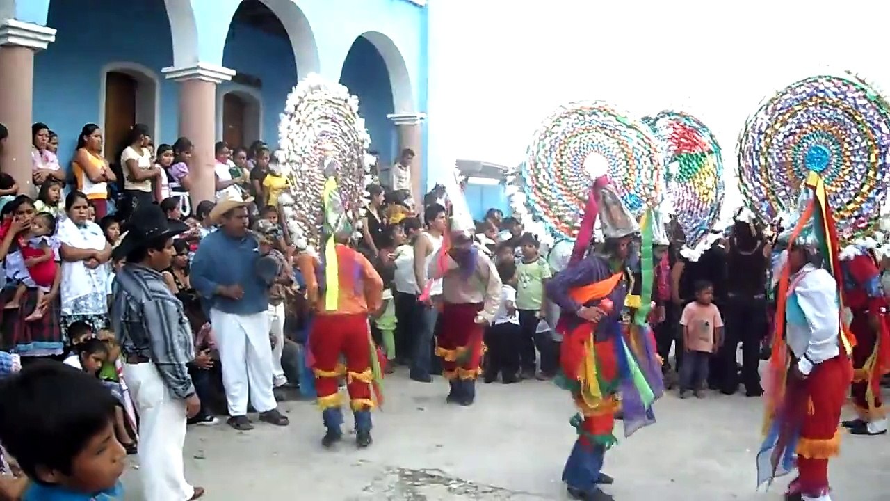 Lakga o "La danza de los Quetzales" Filomeno Mata, Ver 2010