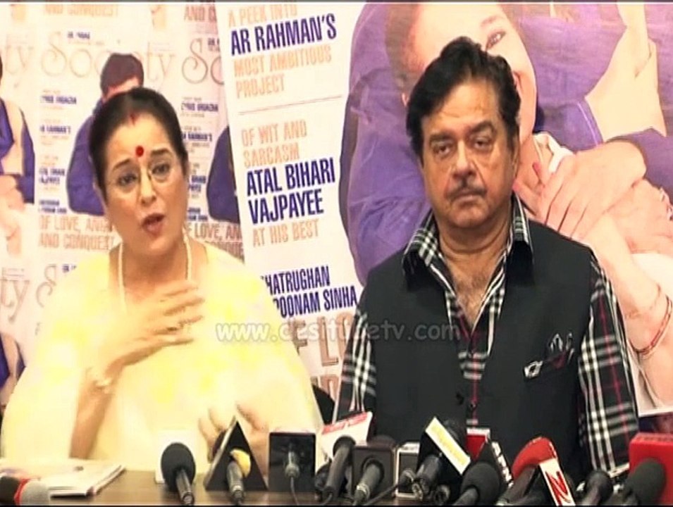 Sonakshi Is A Blessed Child,She Doesn't Let Herself Go With Short Clothes In Films:Poonam Sinha