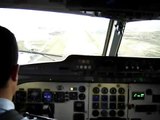 Aterrizaje en Ushuaia desde la cabina del Fokker F28 Fuerza Aerea Argentina LADE Landing in Ushuaia
