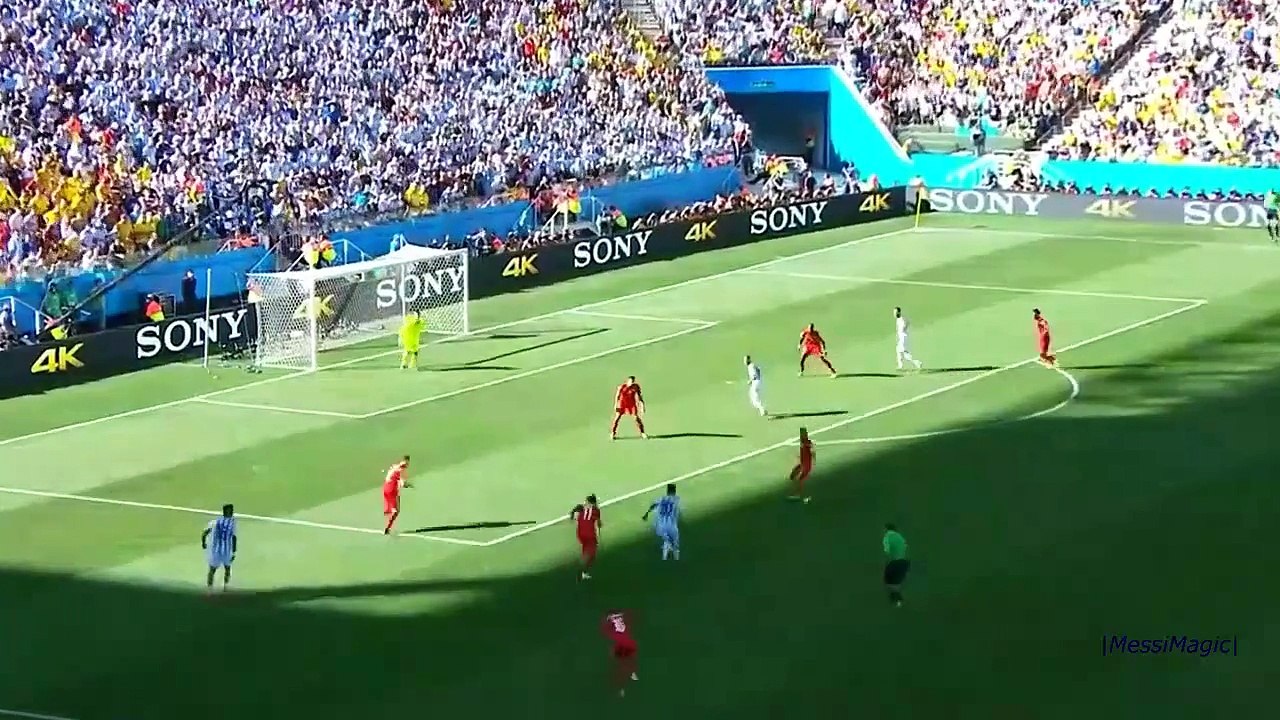 Lionel Messi ● Best Dribbling ► Argentina  HD