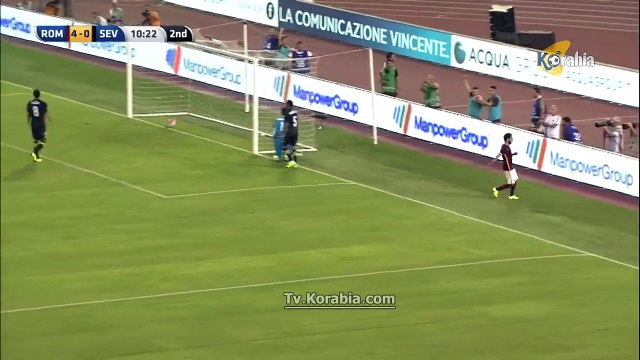 محمد صلاح يسجل هدف عالمي في مرمى إشبيلية