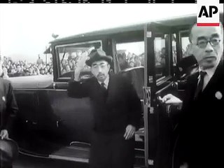 Emperor Hirohito visits Hiroshima - 1947