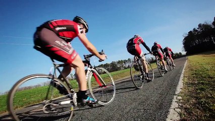 Fuji Sportif vs. Fuji Roubaix Bike Comparison from Performance Bicycle