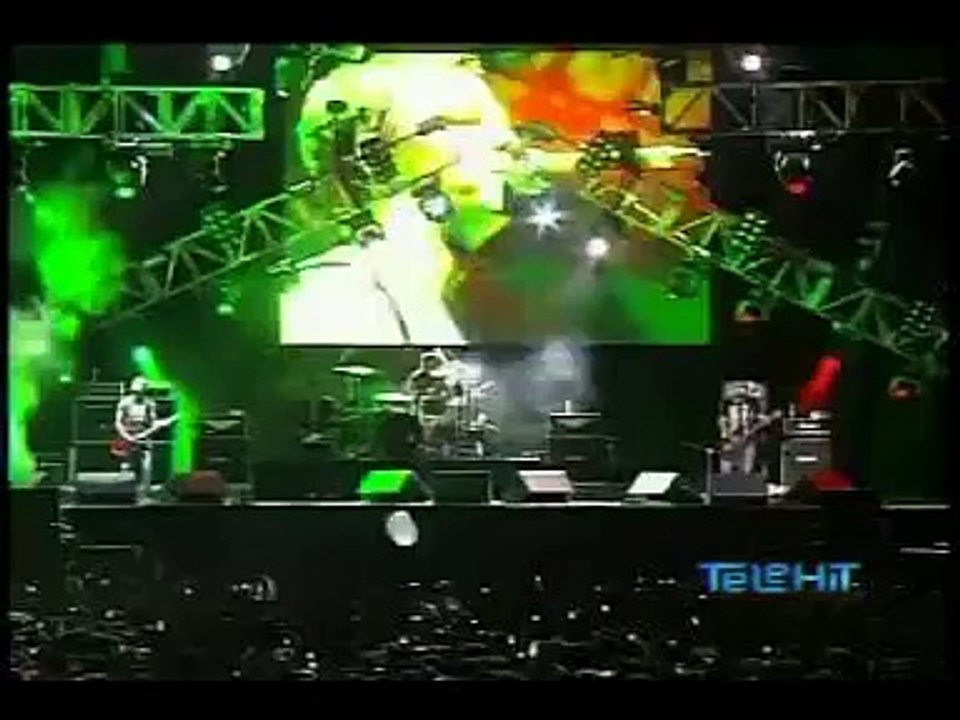 "Frijolero" -  MOLOTOV / HIP HOP LATINOAMERICANO