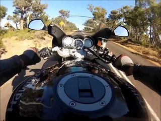 2009 Triumph 1050 Sprint and the sound of the Trident exhaust.