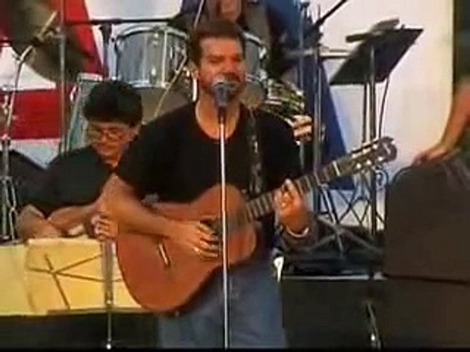 CUBA Willy Chirino canta en Panamá a balseros 1994 -Parte II