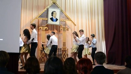 Balul bobocilor "No Stress" clasa a 10 B, Liceul Teoretic "Mihai Eminescu"  Balti 2012