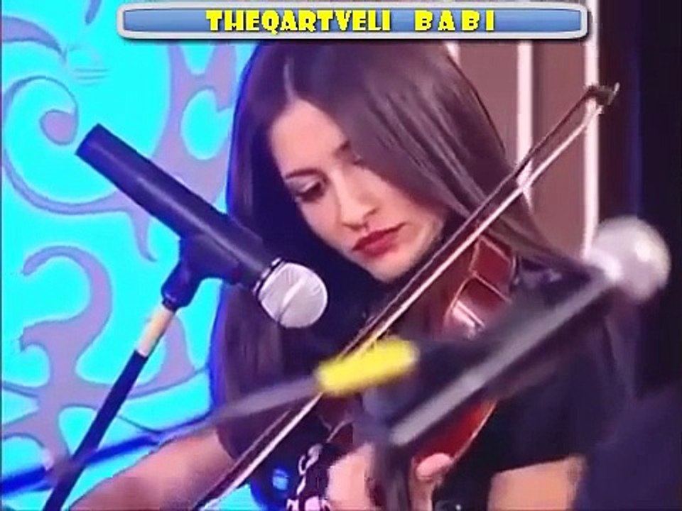 Megi Gogitidze da Irina Bairamashvili   Me Imdenad Shevechvie Sikvdils