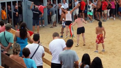 Bous a la Mar Denia 2014 - Impresionante Cogida