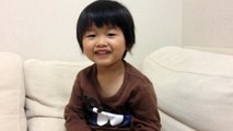 子どもが歌う「かえるのうた」Japanese kid sings The Frog's song