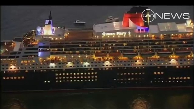 Cunard Line's Queen Elizabeth and Queen Mary 2 Ships in Sydney