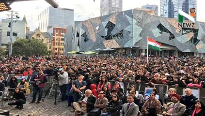 Anil Kapoor hoists Indian Flag in Melbourne