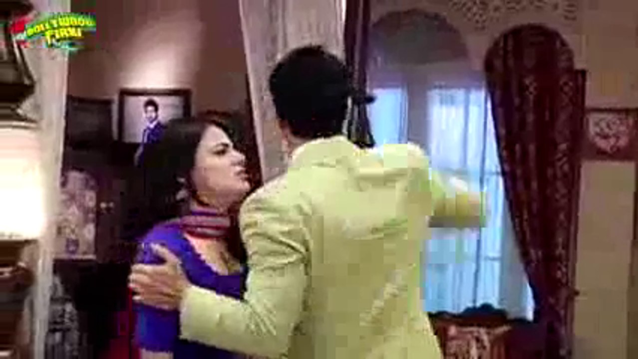 Ishani Tries Ranvir Trust with her unconditional Love - 15 August 2015 - Meri Aashiqui Tumse Hi