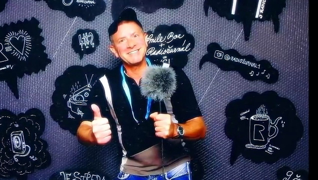 YOU´LL NEVER WALK ALONE - Regine Vealzquez - von Jörg Hermann