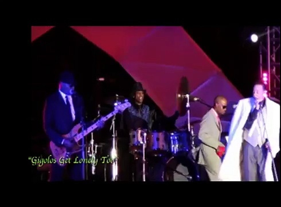 Morris Day & The Time "Gigolos Get Lonely Too" - Santa Monica Pier 2015