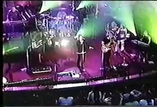 Ashes to Ashes - David Bowie - Live at the beeb