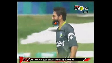 General Raheel Sharif Hits 4 To Shahid Afridi