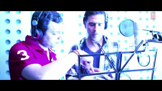 Akshay Kumar Singing Mujh Mein Tu Full Video Song _ Special Chabbis