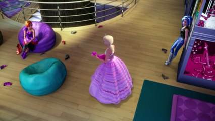 Courtneys Pop-lejr mode _ Barbie