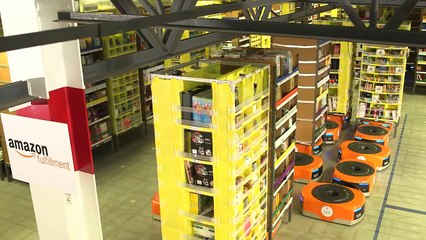 How Amazon Uses Robots for Warehouse Efficiency 🤖